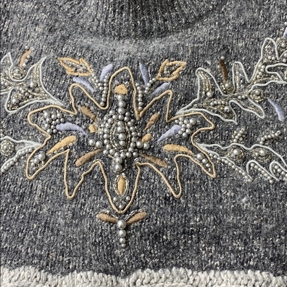 3/$20 Vintage Santoria Silk Angora Hair Beaded Sweater Grandma Medium Lambswool - Picture 13 of 14